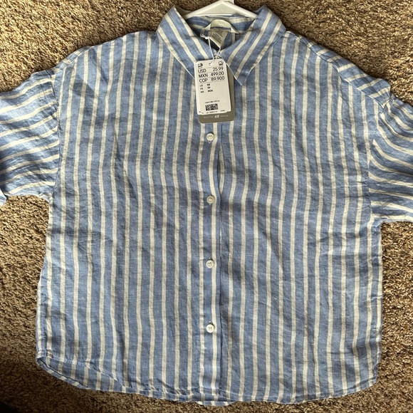 H&M Blue and White Striped Button Down Shirt Casual Fit - Picture 7 of 7